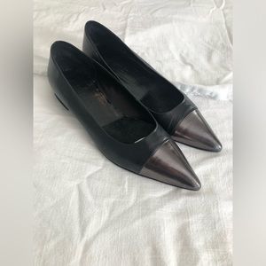 Jil sander pointed toe metallic flats, EUC